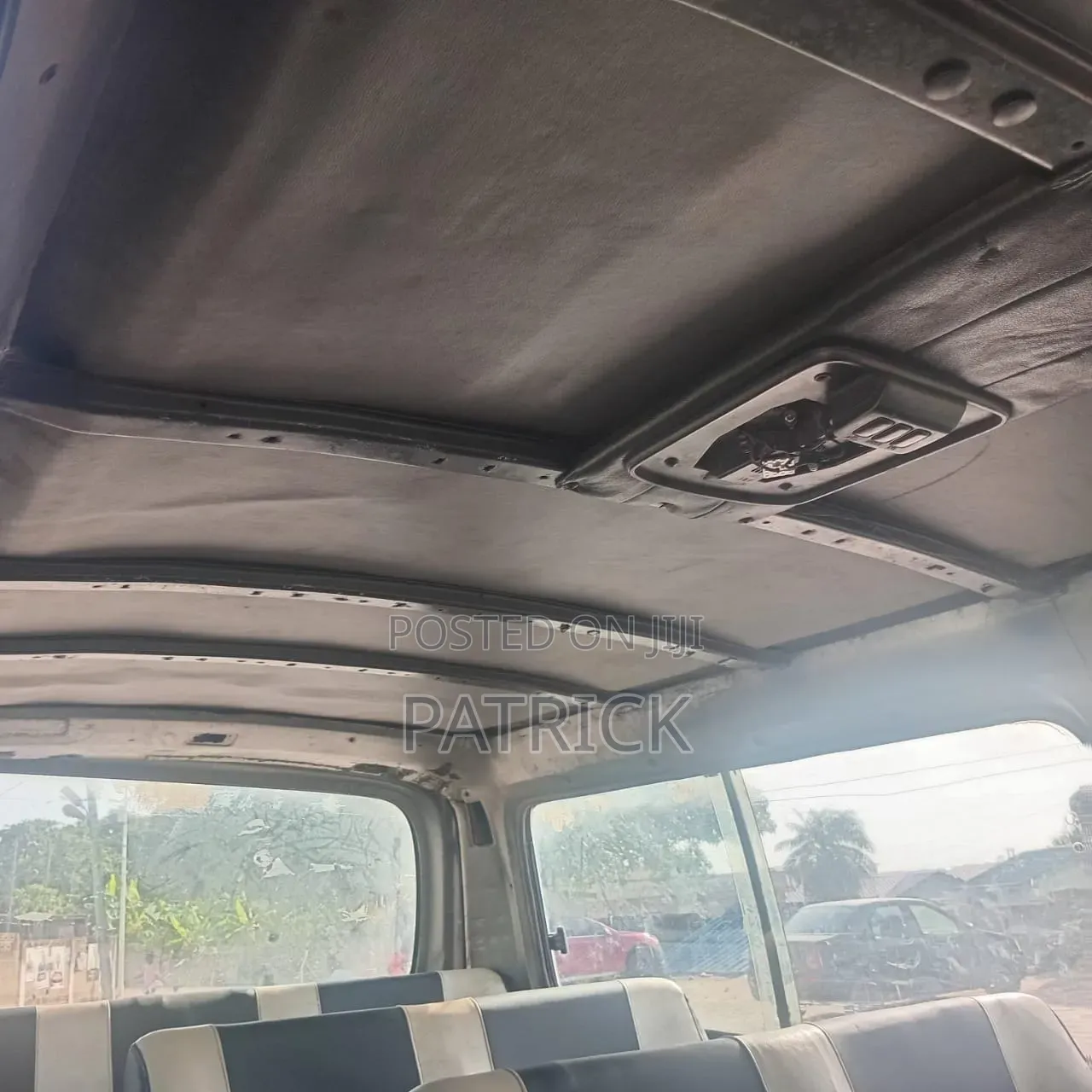 Nissan Caravan (Urvan) 2012 Grey