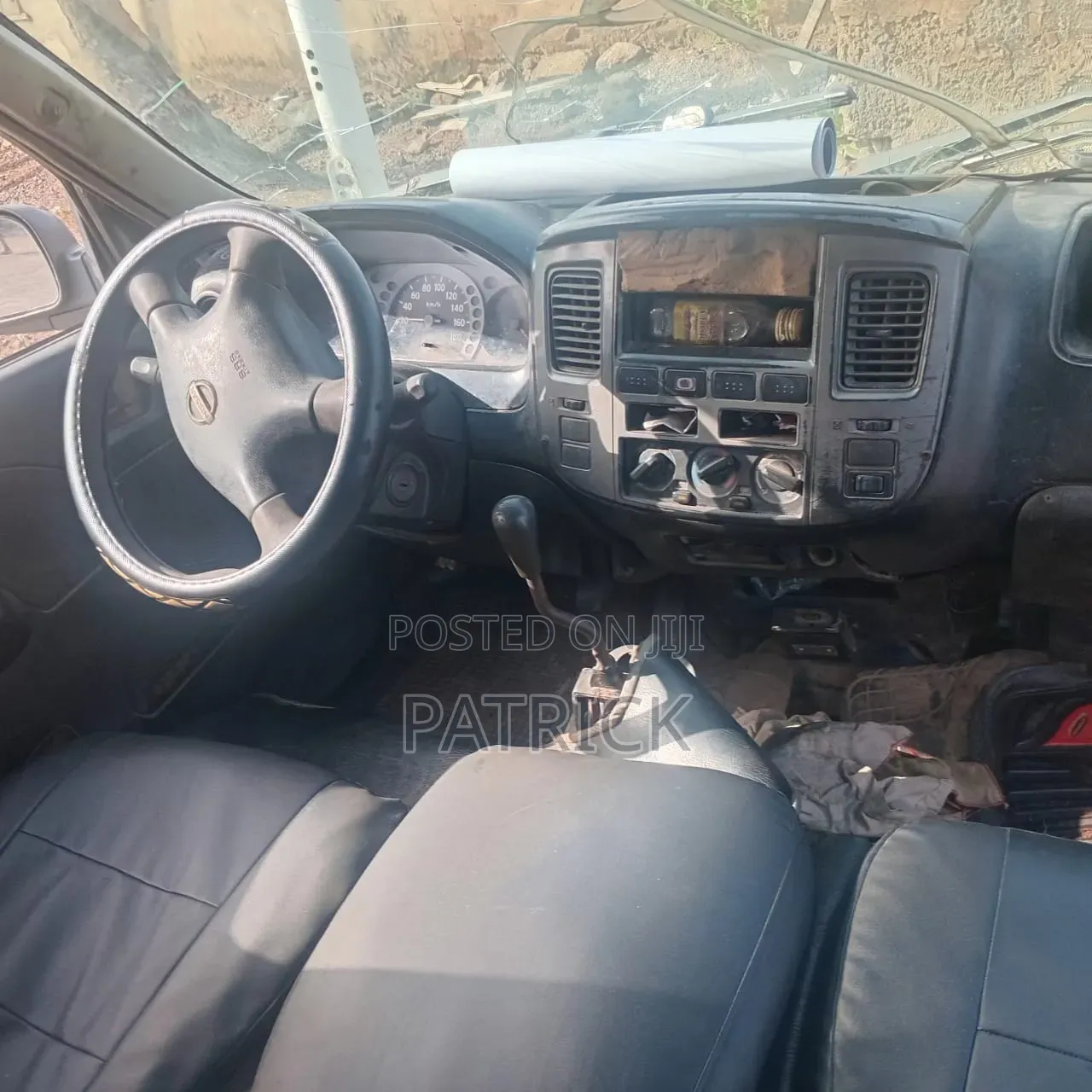 Nissan Caravan (Urvan) 2012 Grey
