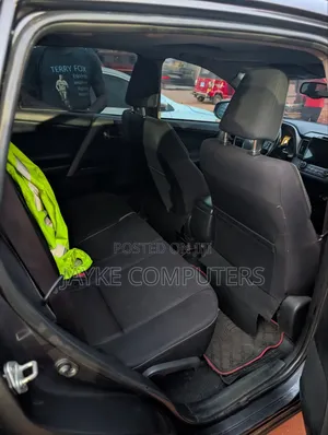 Toyota RAV4 XLE AWD (2.5L 4cyl 6A) 2016 Gray
