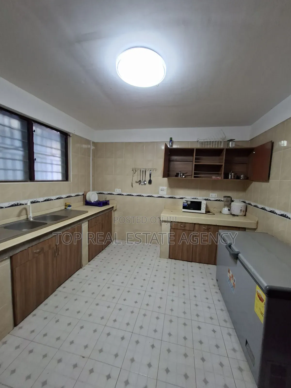 Furnished 2bdrm Apartment in Dodowa, Main Station for rent
