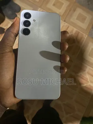 Samsung Galaxy A16 128 GB Silver