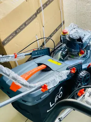 Petrol Leo 5.5hp Lawn Mower