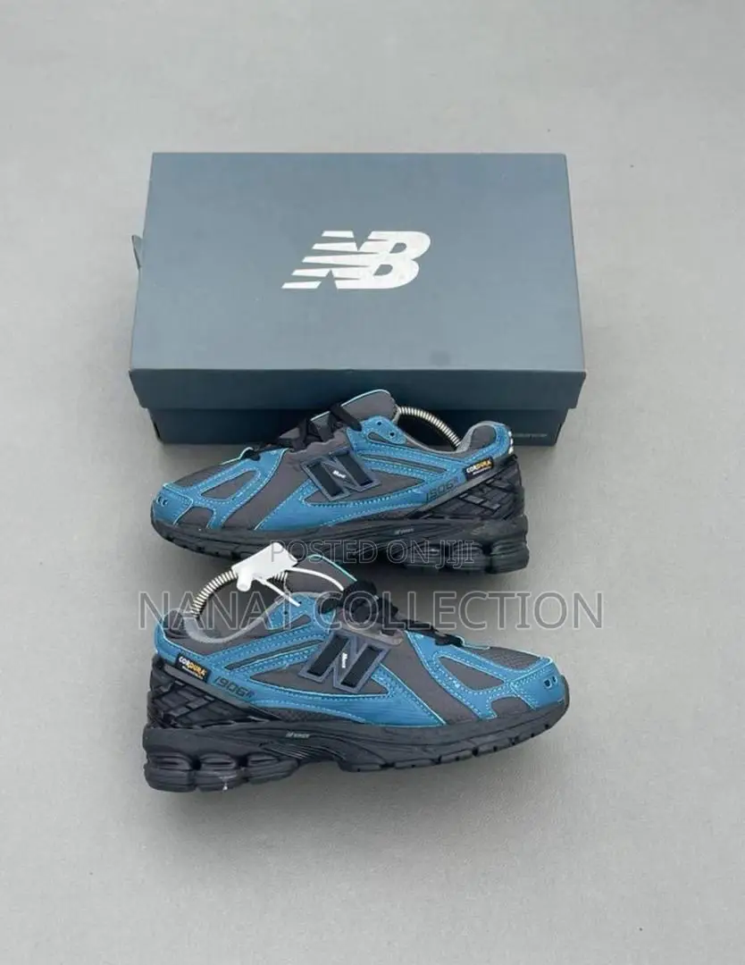 New Balance 1906r Cordura Light Blue Sneakers
