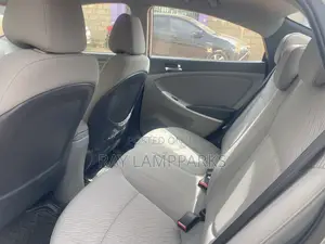 Hyundai Accent SE Automatic 2012 Silver