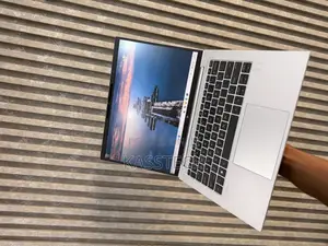 Laptop HP EliteBook 640 G11 8GB AMD Ryzen 5 SSD 256GB