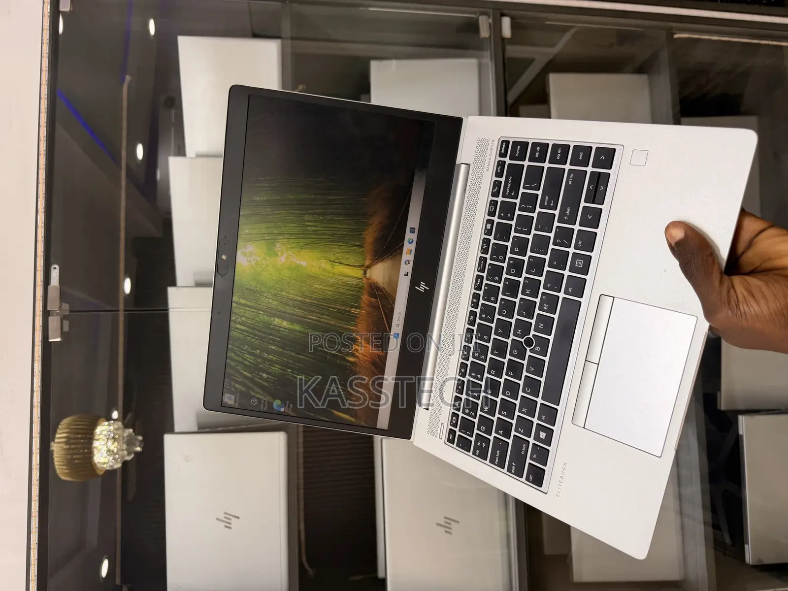 Laptop HP EliteBook 745 G6 8GB Intel Core i5 SSD 256GB