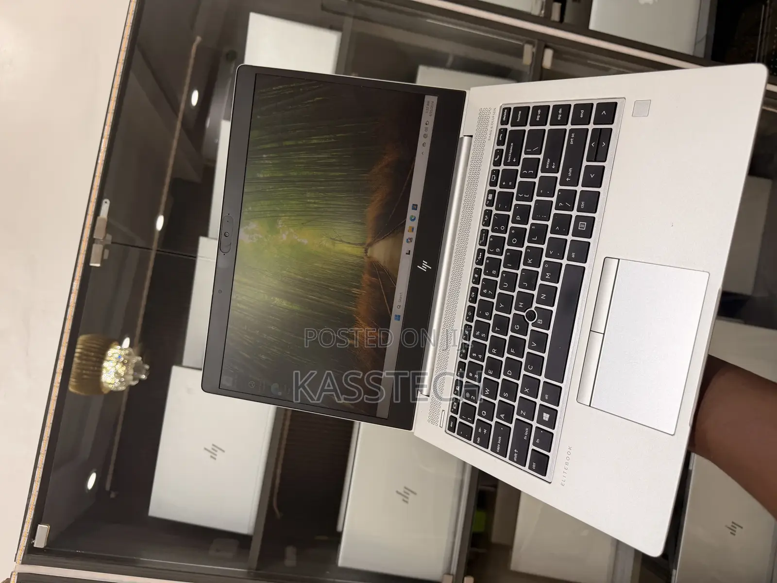 Laptop HP EliteBook 745 G6 8GB Intel Core i5 SSD 256GB