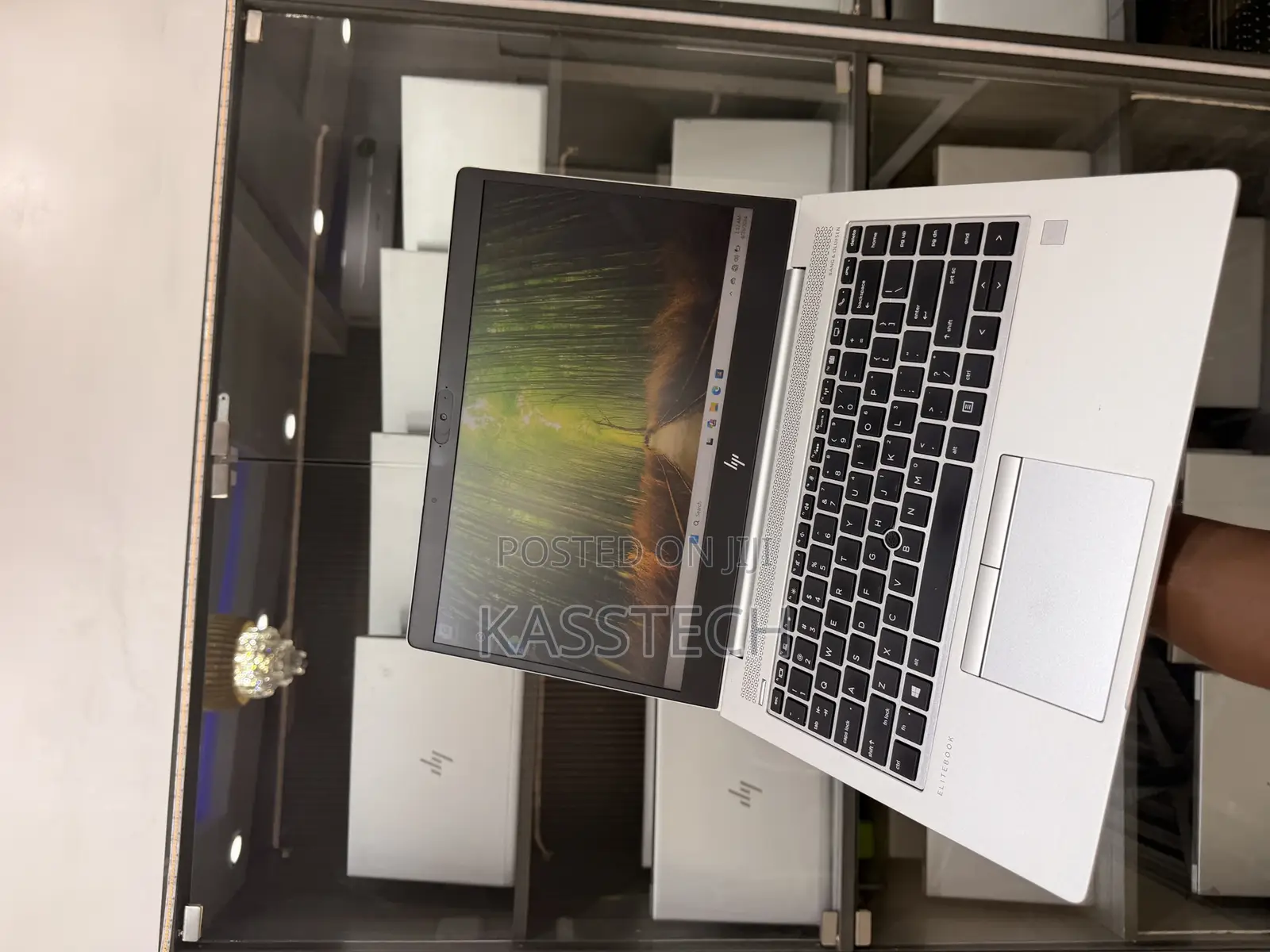 Laptop HP EliteBook 745 G6 8GB Intel Core i5 SSD 256GB