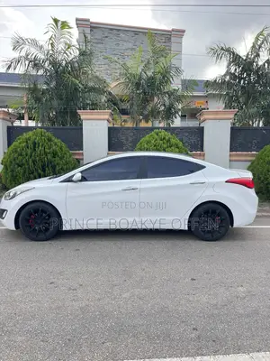 Hyundai Avante 2013 White