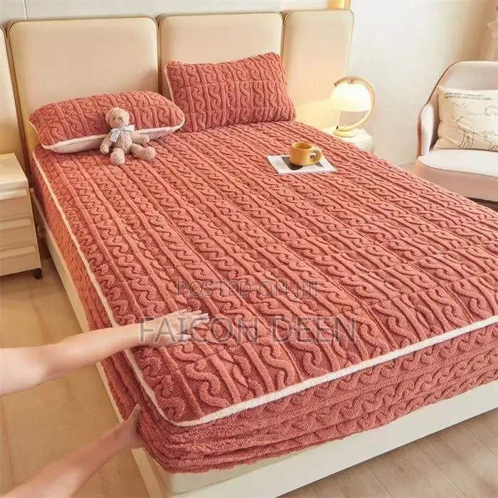 Experience Hotel Level Comfort With This Cotton Fluffy Mattres Cover