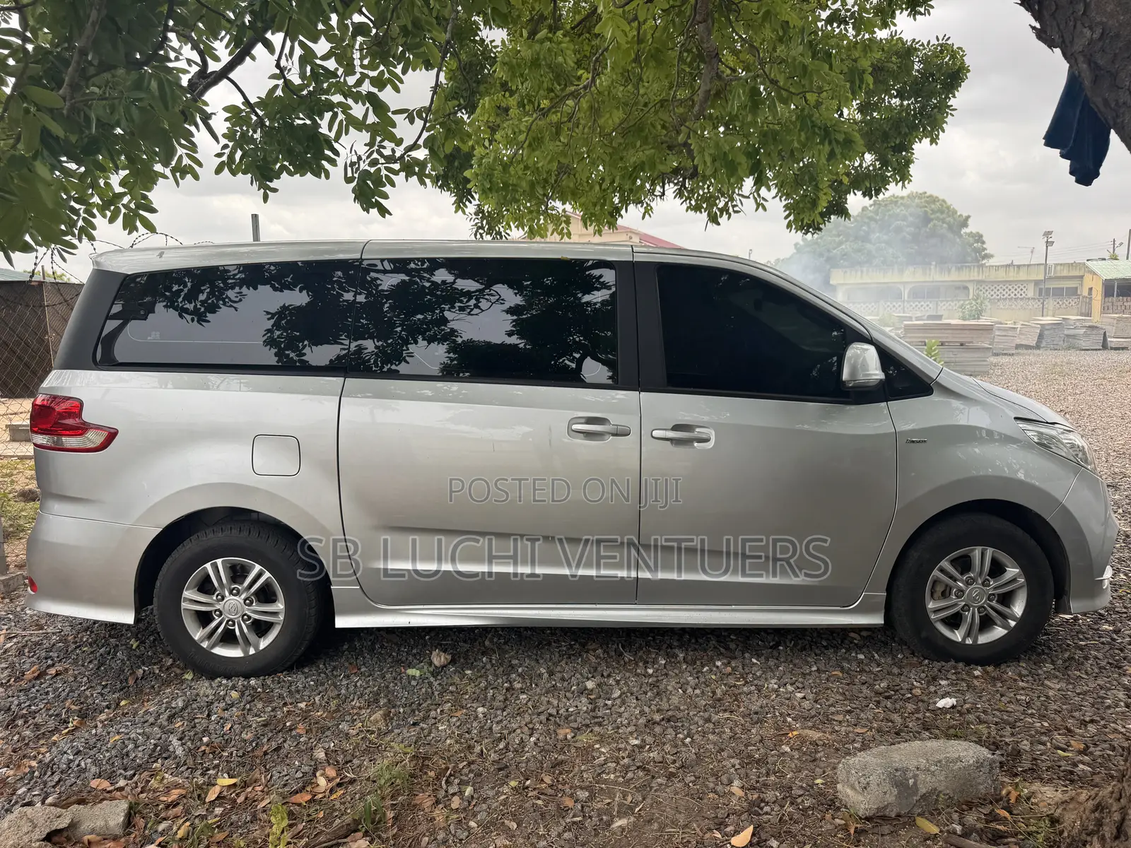 Maxus G10 2020 Silver