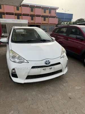 Toyota Aqua 2019 White