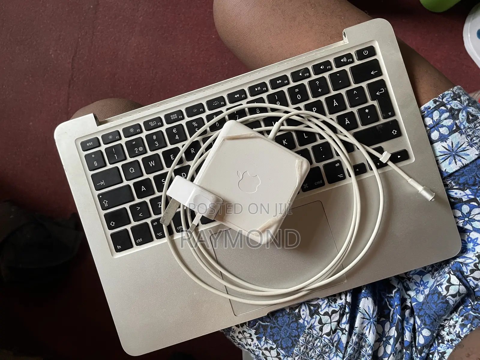 Laptop Apple MacBook Pro 2015 8GB Intel Core i5 SSD 256GB
