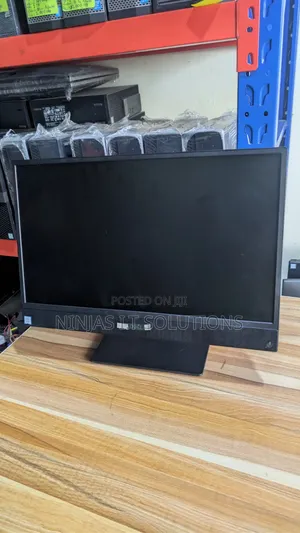 Desktop Computer Dell OptiPlex 5260 8GB Intel Core i5 HDD 1T