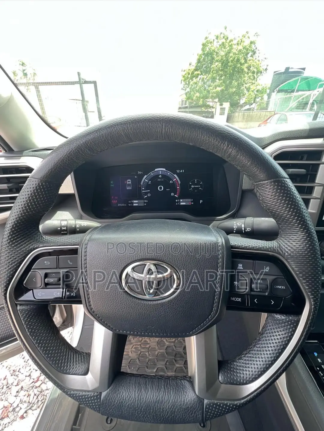 Toyota Tundra 2024 Silver