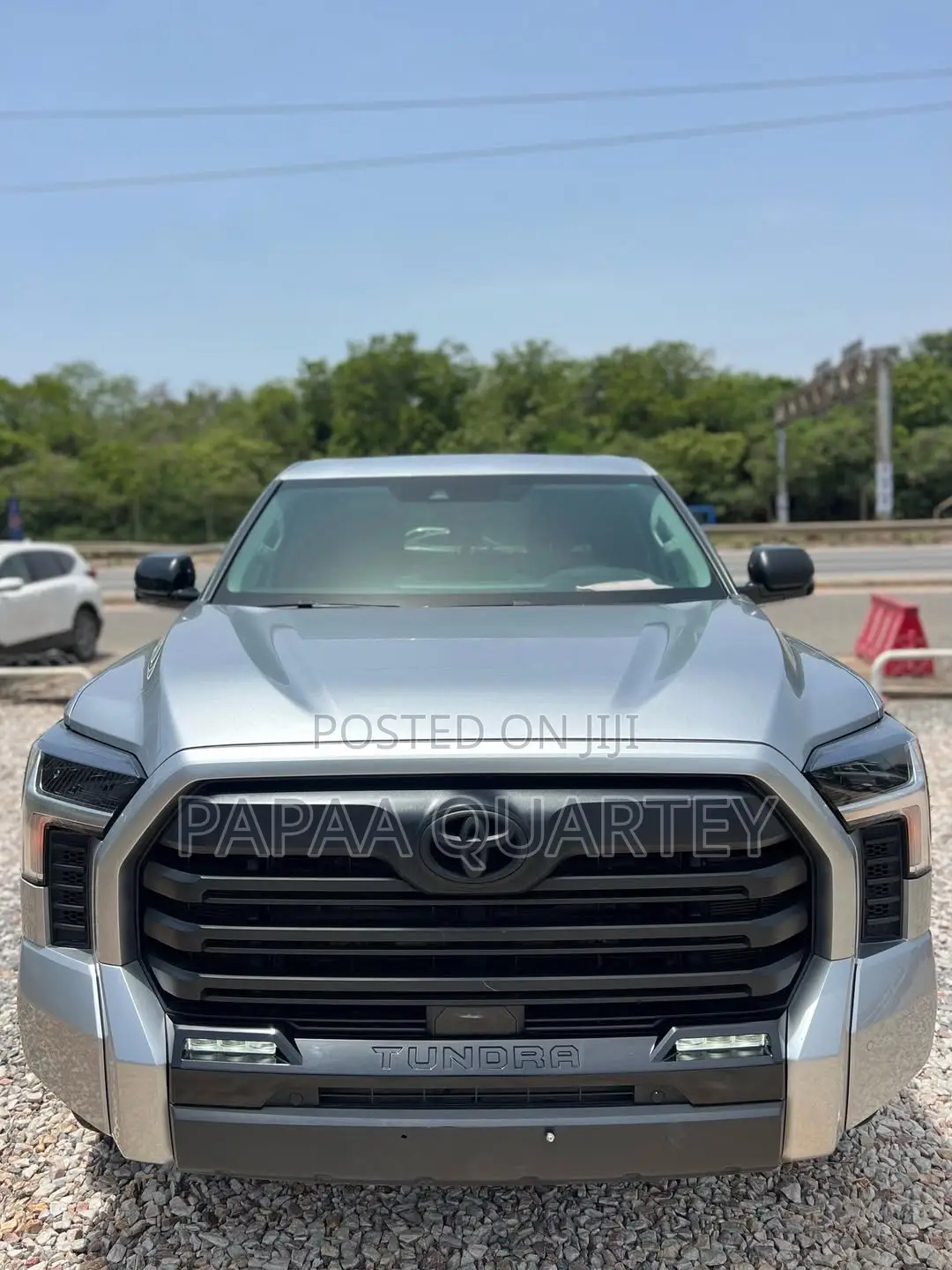Toyota Tundra 2024 Silver