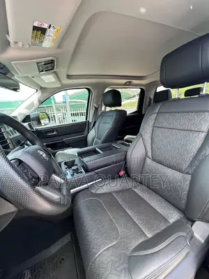 Toyota Tundra 2024 Silver
