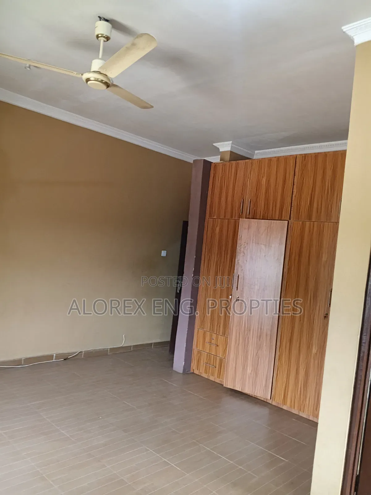 4bdrm House in Adenta, Malejor for rent
