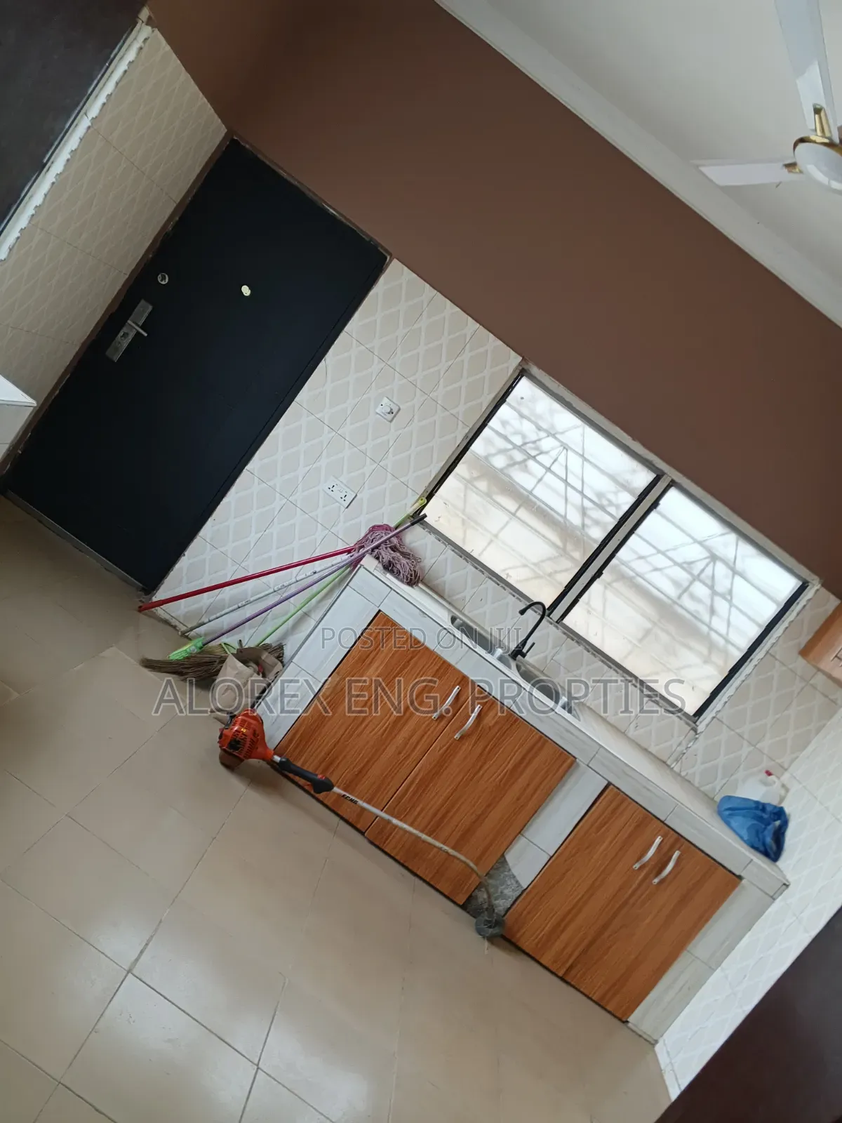 4bdrm House in Adenta, Malejor for rent