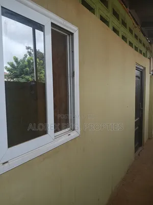 1bdrm Apartment in Adenta, Frafraha for rent