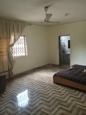 1bdrm Apartment in Adenta, Frafraha for rent