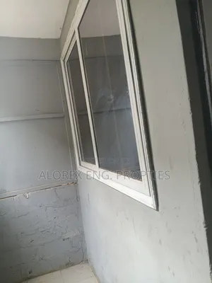 2bdrm Apartment in Adenta, Frafraha for rent