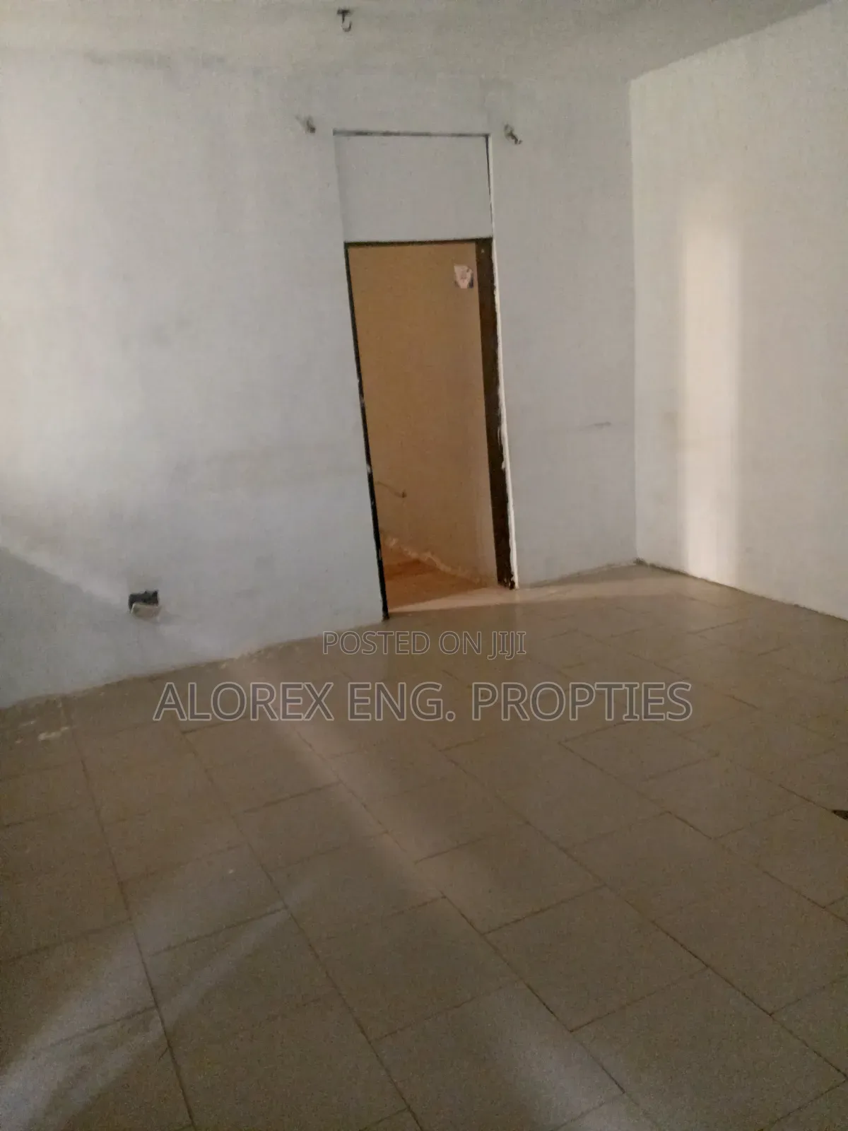 2bdrm Apartment in Adenta, Frafraha for rent