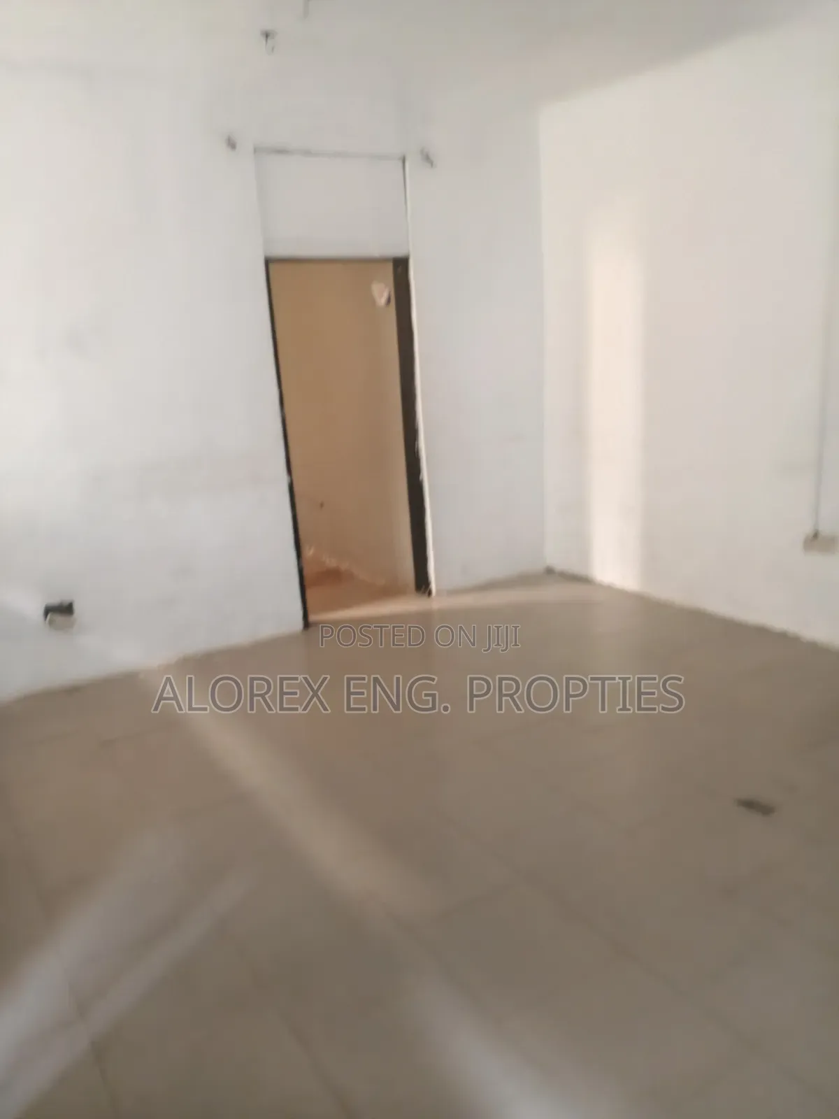 2bdrm Apartment in Adenta, Frafraha for rent