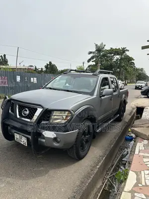 Nissan Frontier 2012