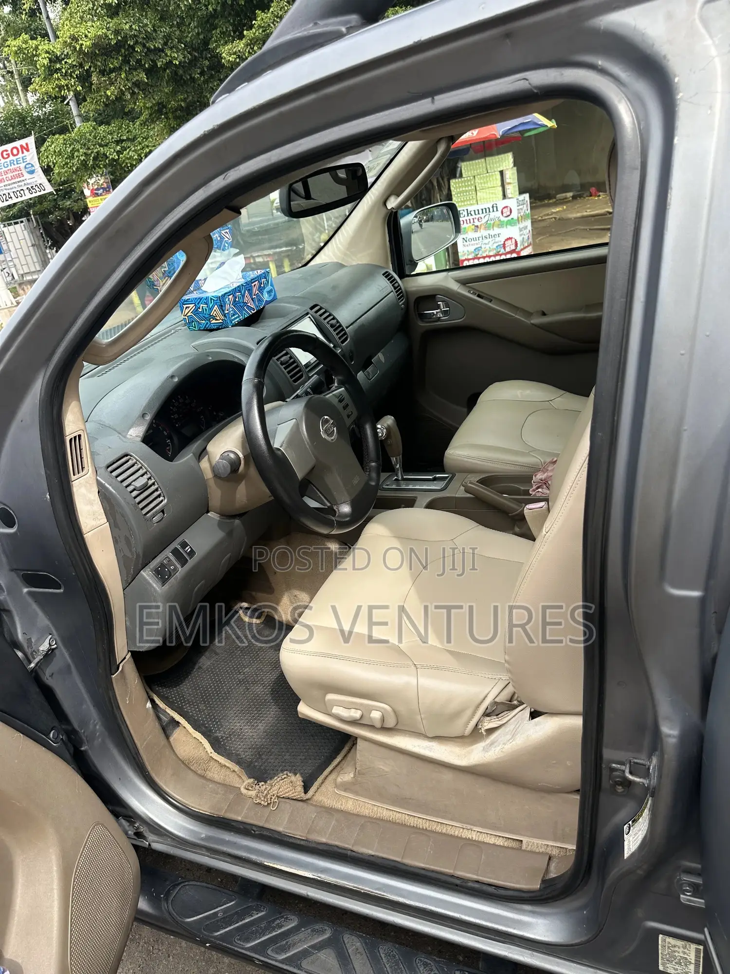 Nissan Frontier 2012