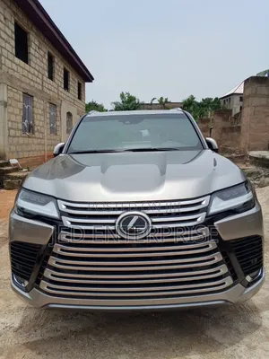 Lexus LX 600 2024 Gold