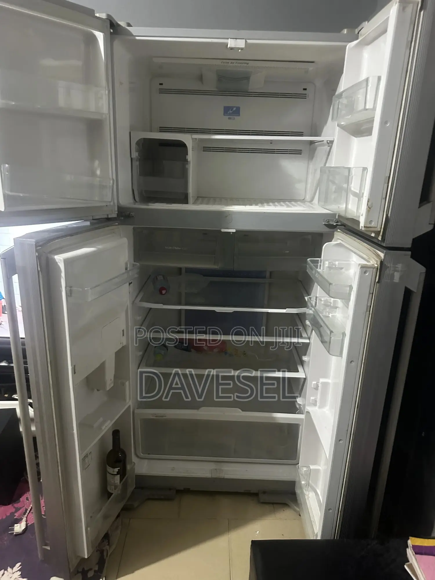 2020 Hitachi Refrigerators