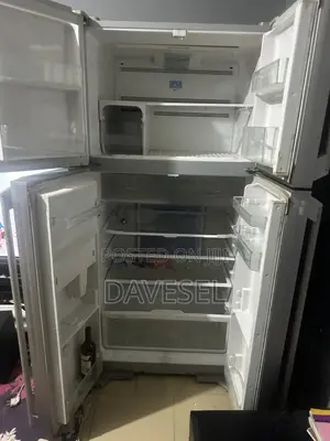 2020 Hitachi Refrigerators