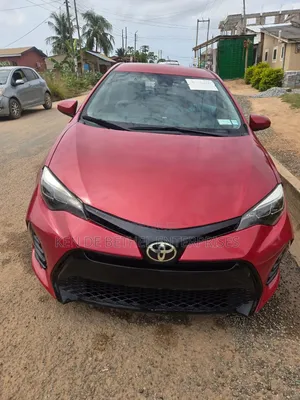 Toyota Corolla LE (1.8L 4cyl 2A) 2019 Red