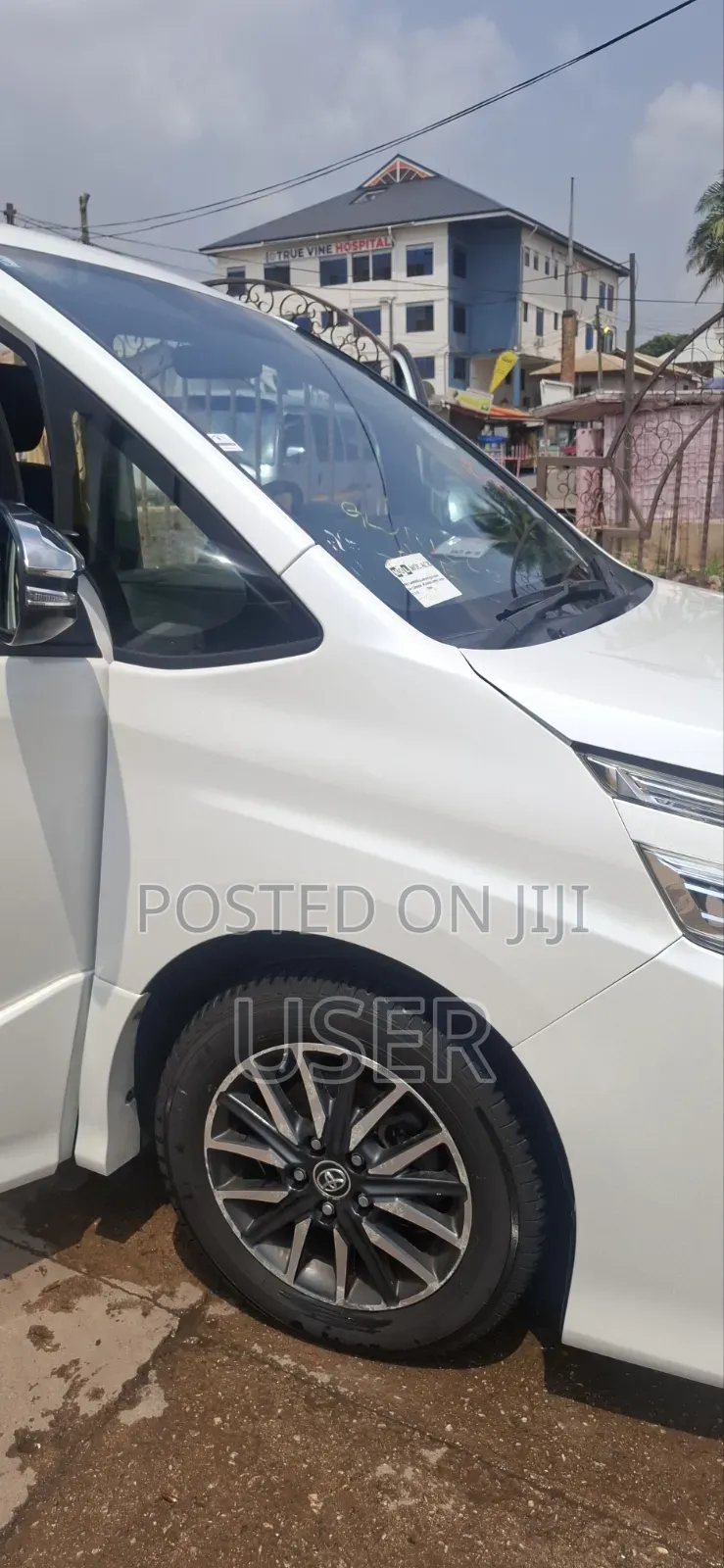 Toyota Voxy 2015 White