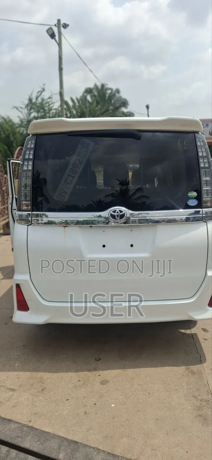 Toyota Voxy 2015 White