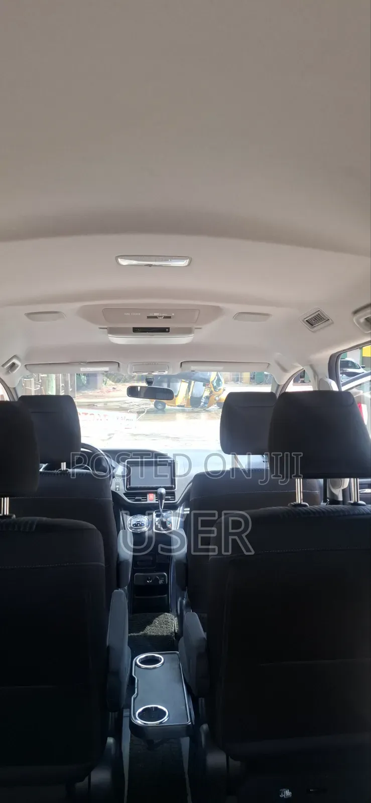 Toyota Voxy 2015 White