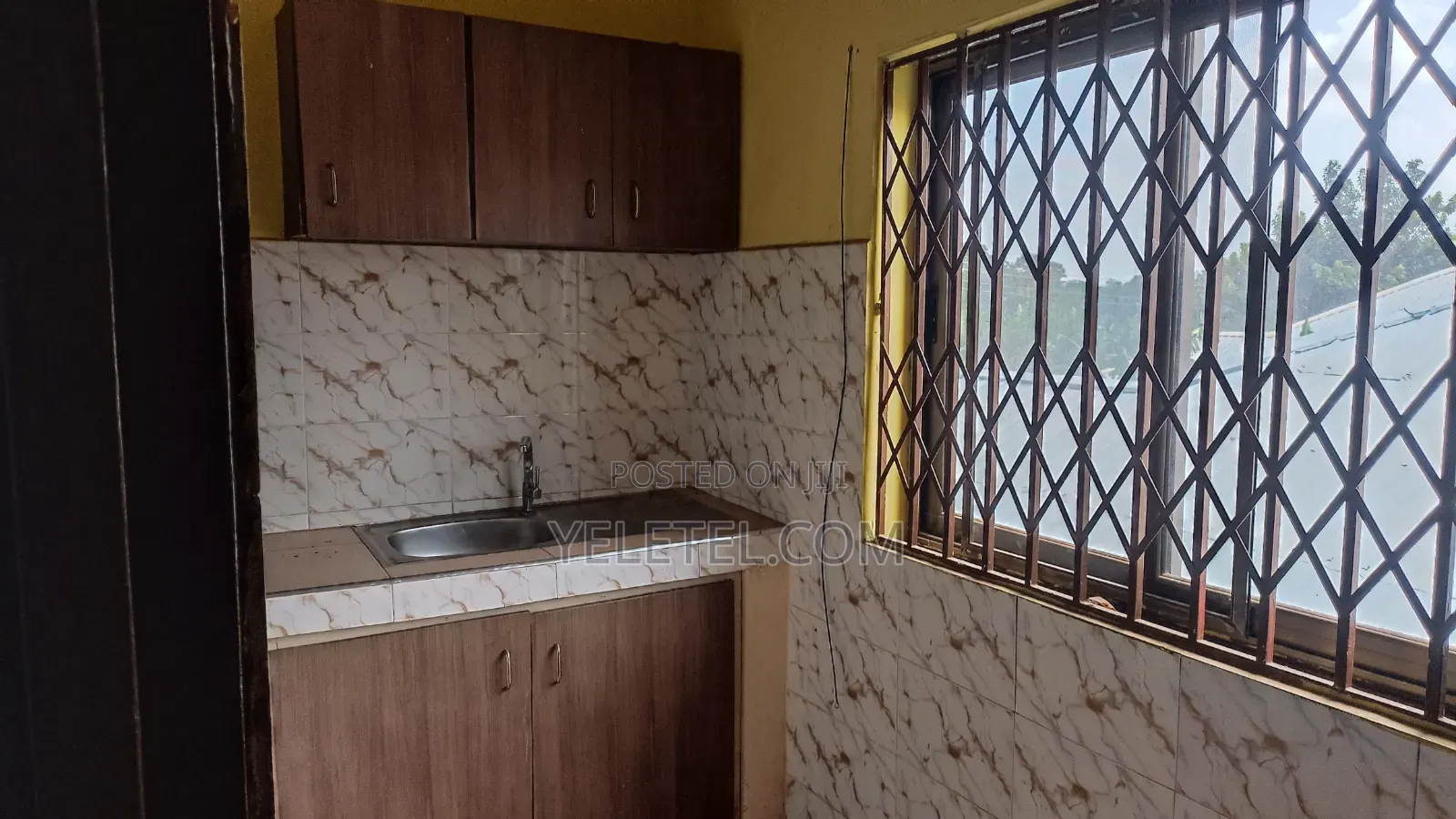 1bdrm Apartment in Amrahia for rent
