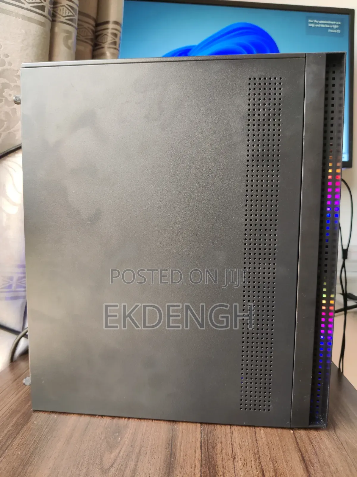 Desktop Computer 16GB Intel Xeon HDD+SSD 750GB