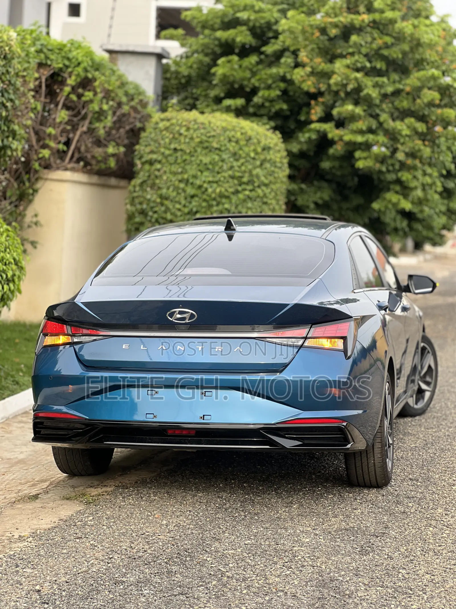 Hyundai Elantra 2021 Blue