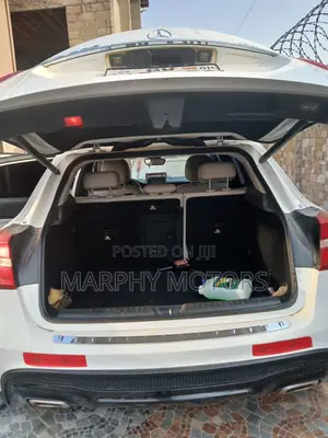 Mercedes-Benz GLA 250 2017 White
