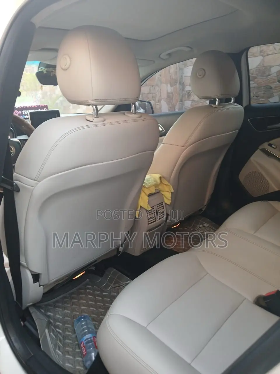 Mercedes-Benz GLA 250 2017 White