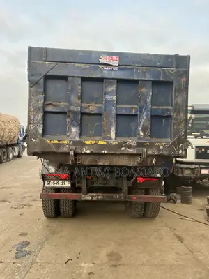 Howo Dump Truck 371 From Zonda