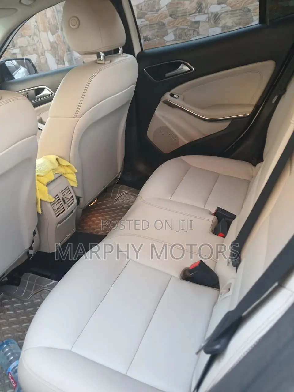 Mercedes-Benz GLA 250 2017 White