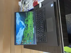 Laptop Dell Latitude 5400 8GB Intel Core i5 SSD 256GB