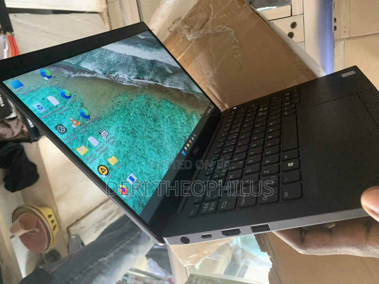 Laptop Dell Latitude 7390 8GB Intel Core i5 SSD 256GB