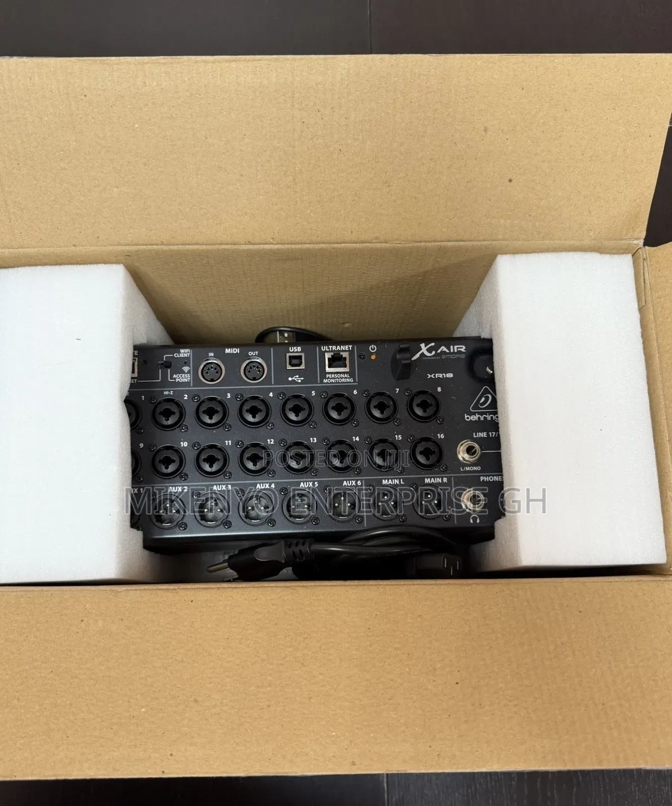 Behringer X Air Xr18