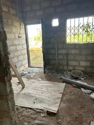 3bdrm House in Medie, Amasaman for sale