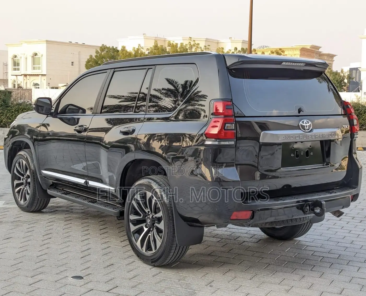 Toyota Land Cruiser Prado 2023 Black