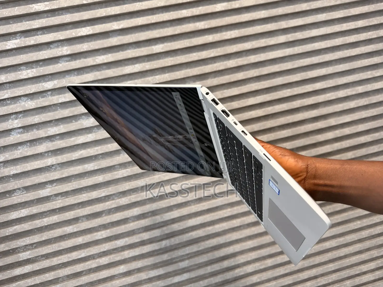 Laptop HP EliteBook x360 1030 G2 8GB Intel Core i5 SSD 256GB